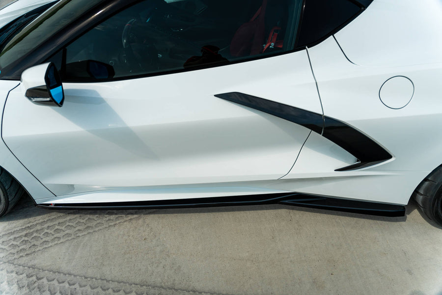 Maxton Design Chevrolet Corvette C8 Side Skirts Diffusers